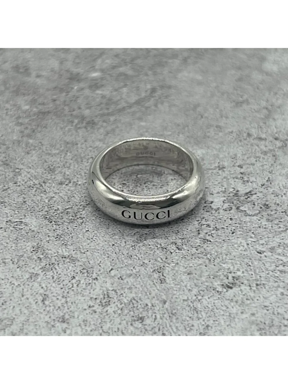 Gucci Logo 11 Ring